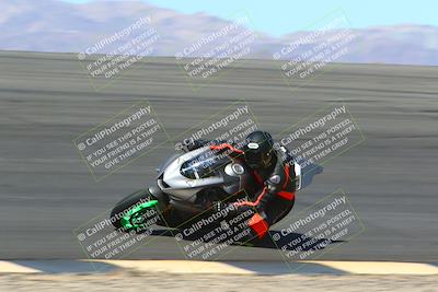 media/Mar-12-2022-SoCal Trackdays (Sat) [[152081554b]]/Bowl Set 2 (1025am)/